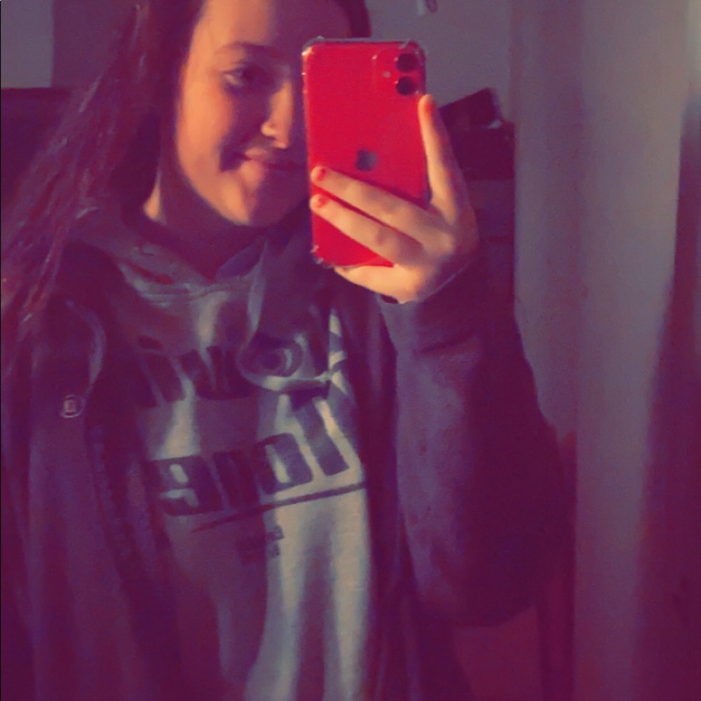 Meet your Posher, Brenna